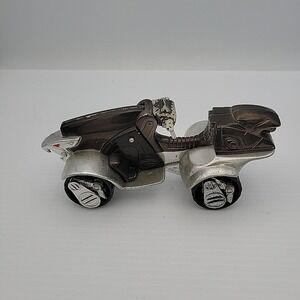 Voltron Trendmasters Black Stealth Cycle‎
